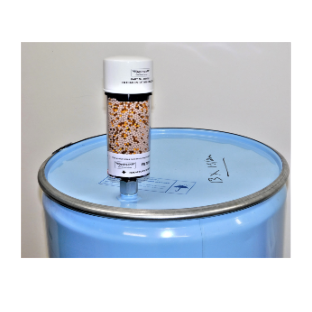 Valved Reservoir Breather protects fluids, semi-solids and powders from moisture.